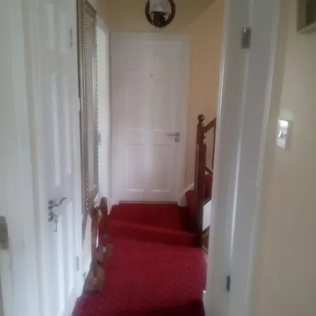 بيت ضيافة Cappagh House